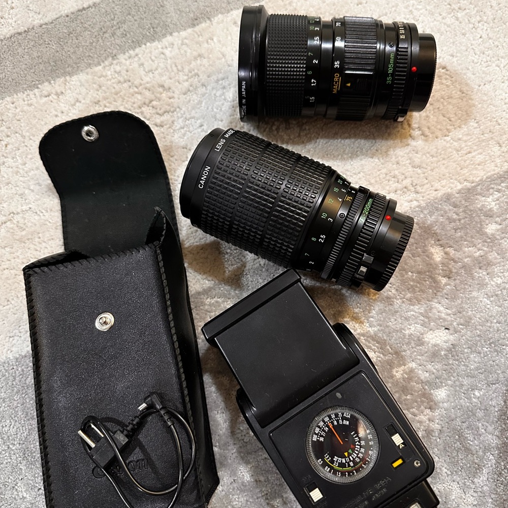 Canon Black Camera Lens Set